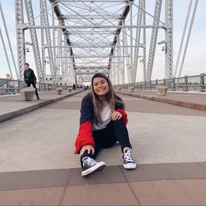 Meet your Posher, Sherri